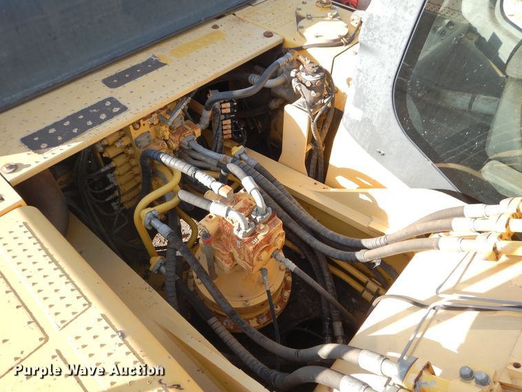 image for item GC9725 2006 Komatsu PC300LC-7E0 excavator