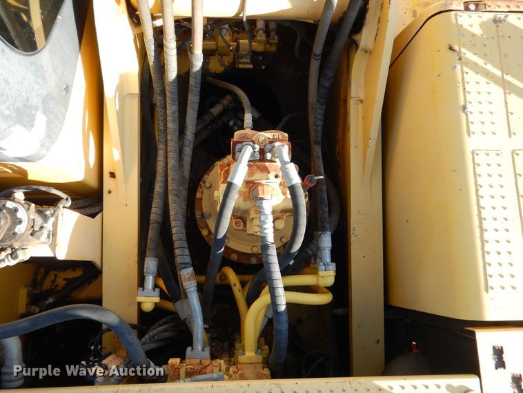 image for item GC9725 2006 Komatsu PC300LC-7E0 excavator