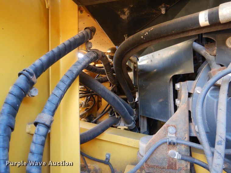 image for item GC9725 2006 Komatsu PC300LC-7E0 excavator