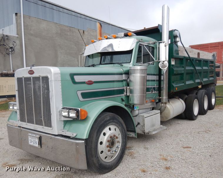 image for item GI9467 1990 Peterbilt 379 dump truck