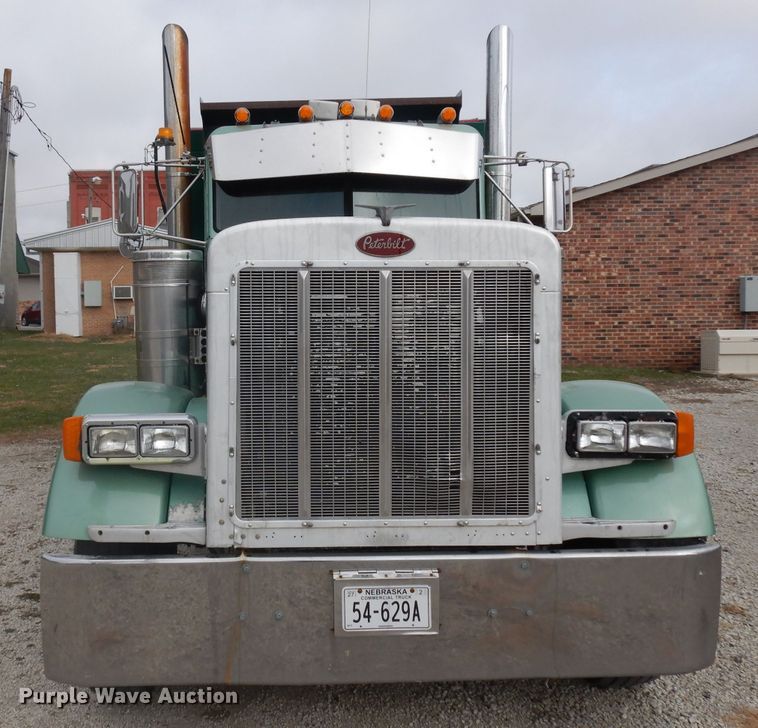 image for item GI9467 1990 Peterbilt 379 dump truck