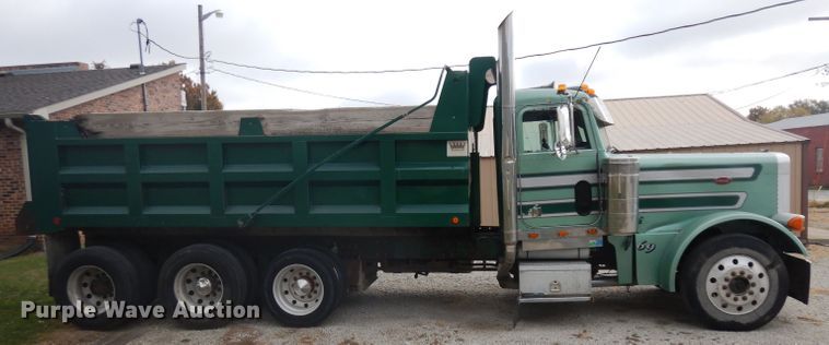 image for item GI9467 1990 Peterbilt 379 dump truck