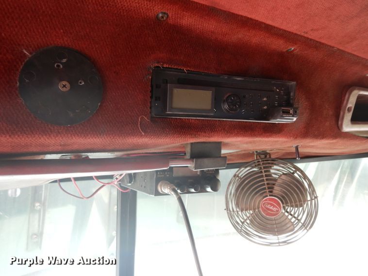 image for item GI9467 1990 Peterbilt 379 dump truck