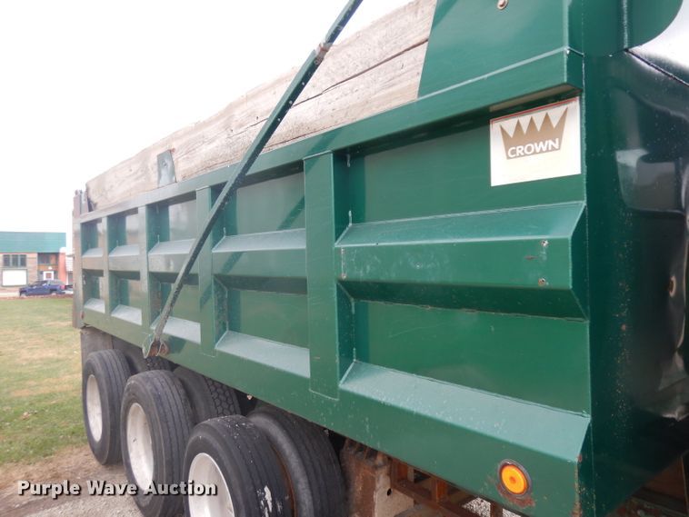 image for item GI9467 1990 Peterbilt 379 dump truck