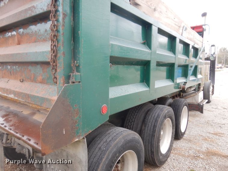 image for item GI9467 1990 Peterbilt 379 dump truck