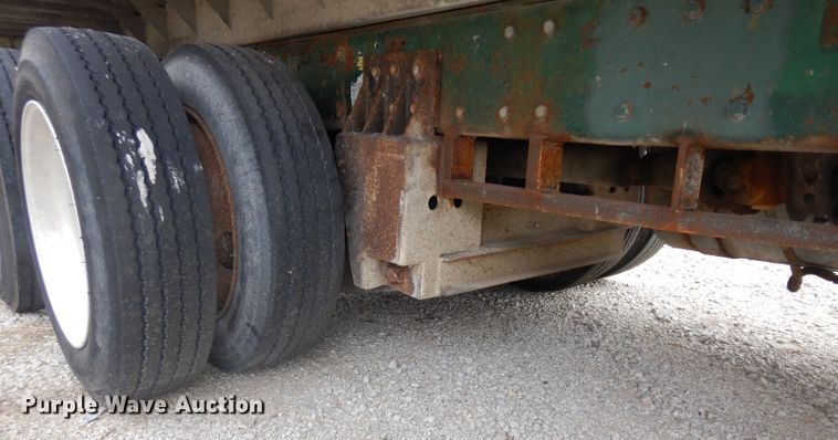 image for item GI9467 1990 Peterbilt 379 dump truck