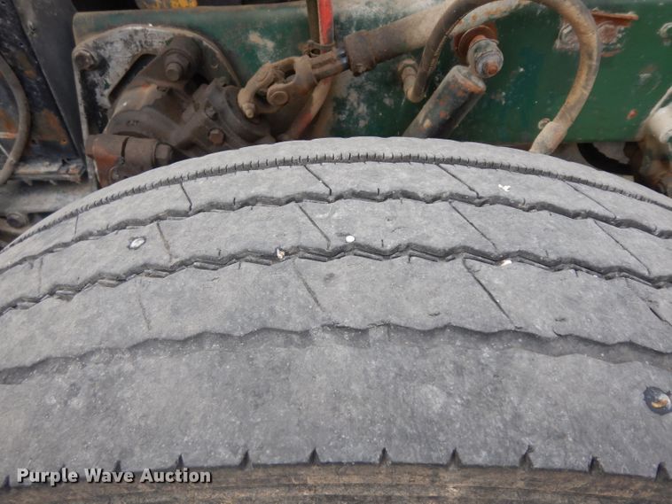 image for item GI9467 1990 Peterbilt 379 dump truck