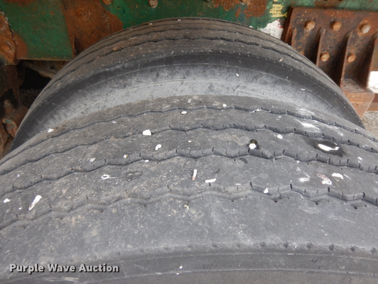 image for item GI9467 1990 Peterbilt 379 dump truck