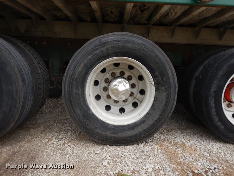 image for item GI9467 1990 Peterbilt 379 dump truck