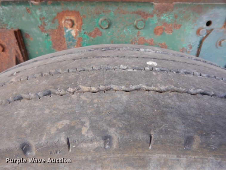 image for item GI9467 1990 Peterbilt 379 dump truck