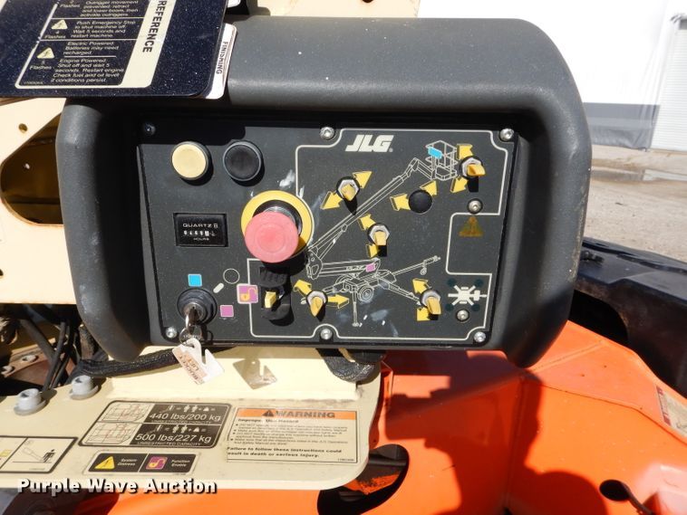 image for item GJ9903 2015 JLG T350 boom lift