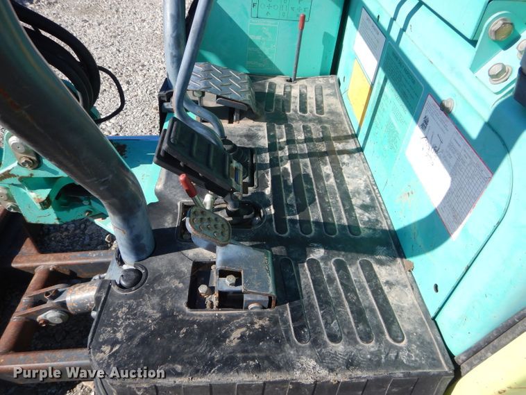 image for item GJ9905 IHI 15VX mini excavator