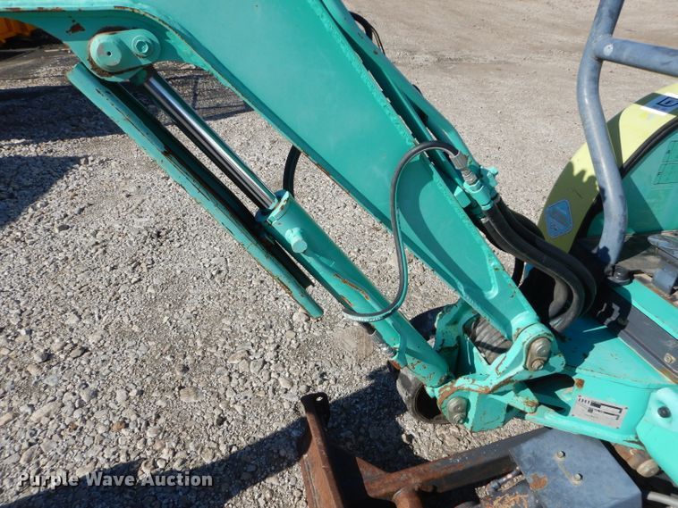 image for item GJ9905 IHI 15VX mini excavator