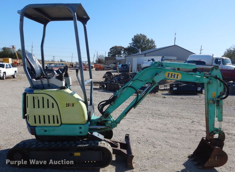 image for item GJ9907 IHI 15VX mini excavator