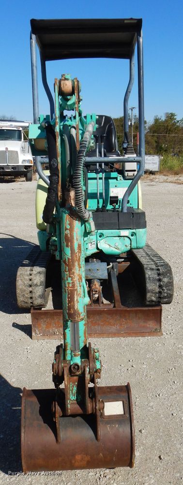 image for item GJ9907 IHI 15VX mini excavator