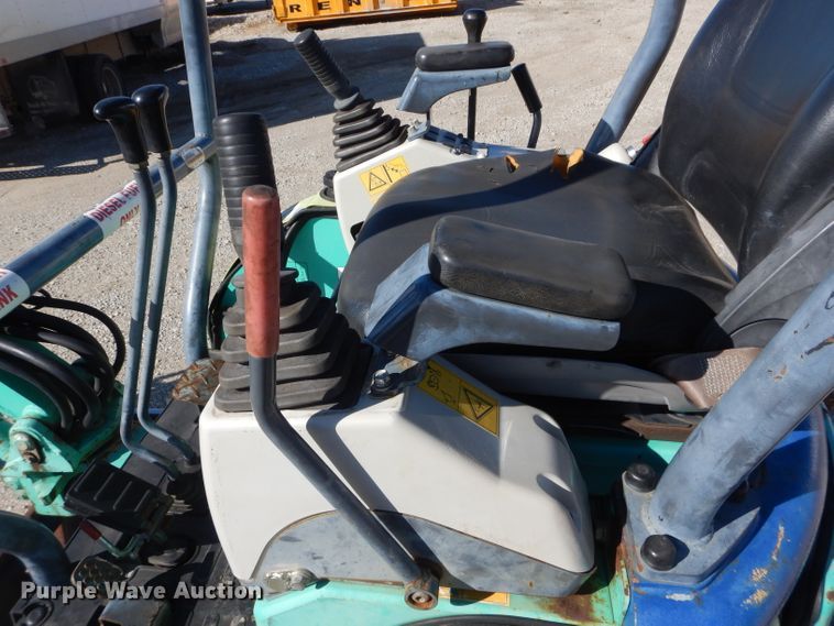 image for item GJ9907 IHI 15VX mini excavator