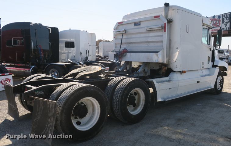 image for item DB10134 1997 Freightliner Century Class semi truck