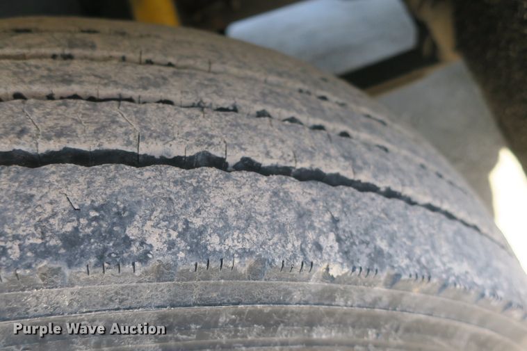 image for item DB10134 1997 Freightliner Century Class semi truck