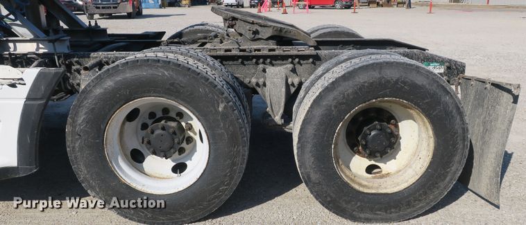 image for item DB10134 1997 Freightliner Century Class semi truck