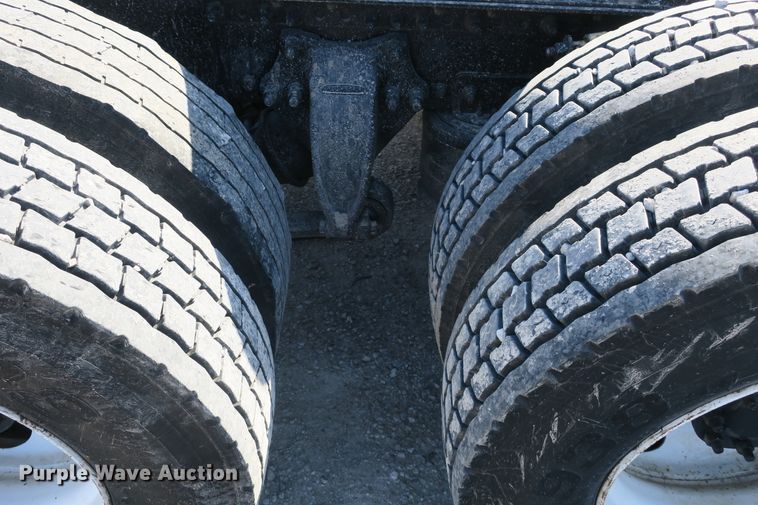 image for item DB10134 1997 Freightliner Century Class semi truck