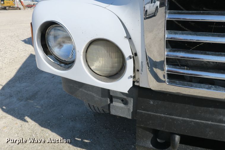 image for item DB10134 1997 Freightliner Century Class semi truck