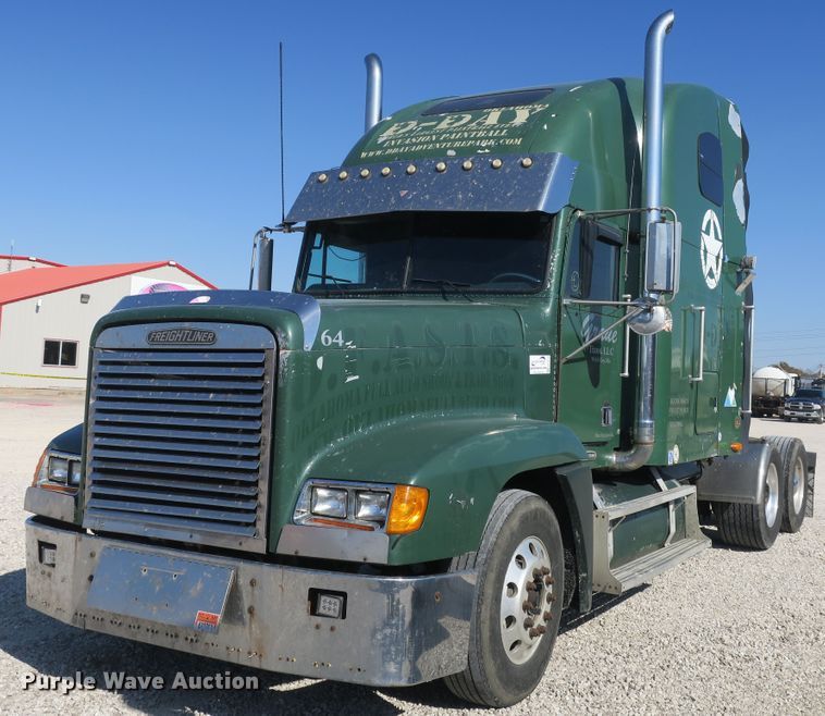 image for item DB10135 1997 Freightliner FLD semi truck