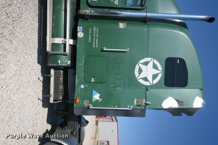 image for item DB10135 1997 Freightliner FLD semi truck