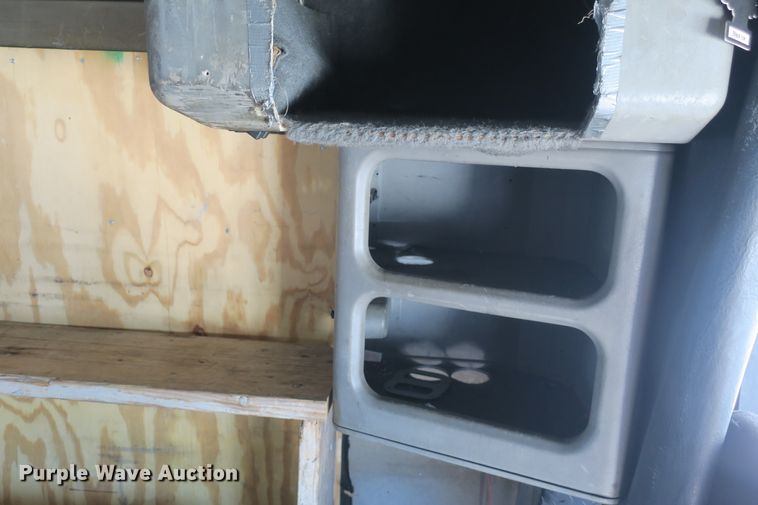 image for item DB10135 1997 Freightliner FLD semi truck