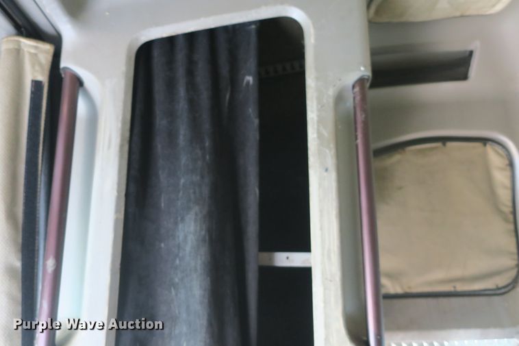 image for item DB10135 1997 Freightliner FLD semi truck