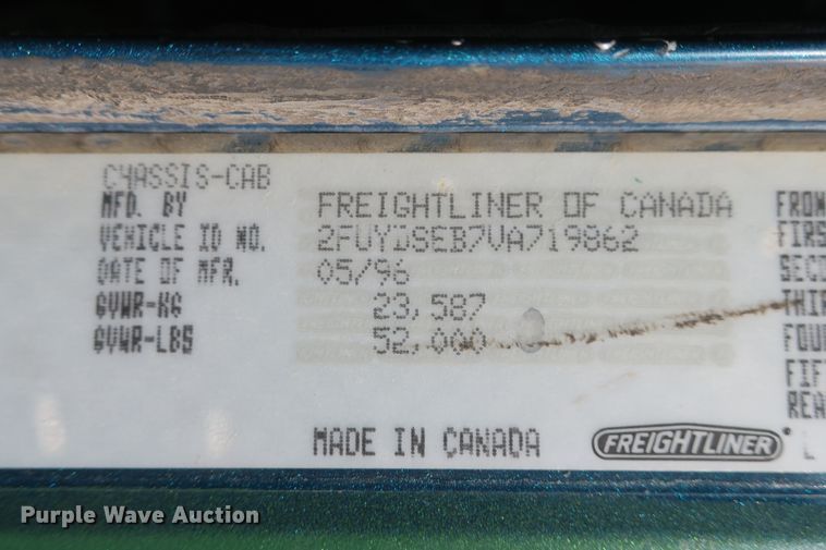 image for item DB10135 1997 Freightliner FLD semi truck