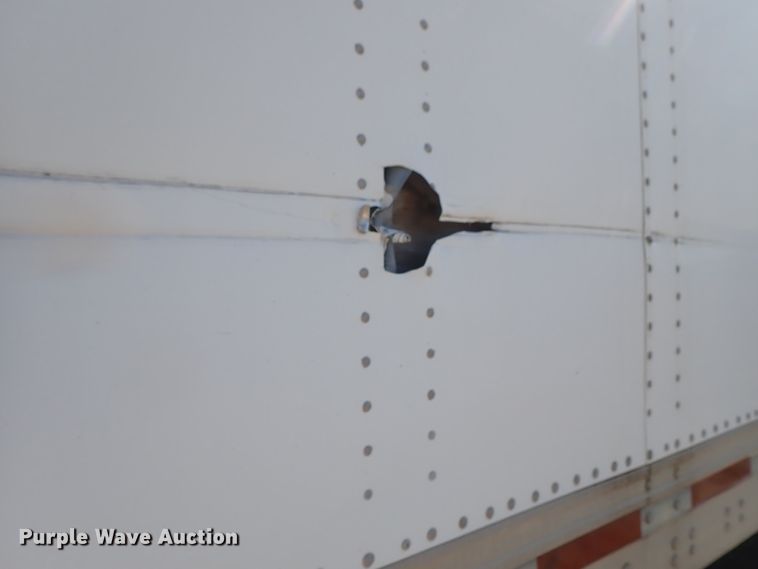 image for item DB7615 1996 Trailmobile dry van trailer