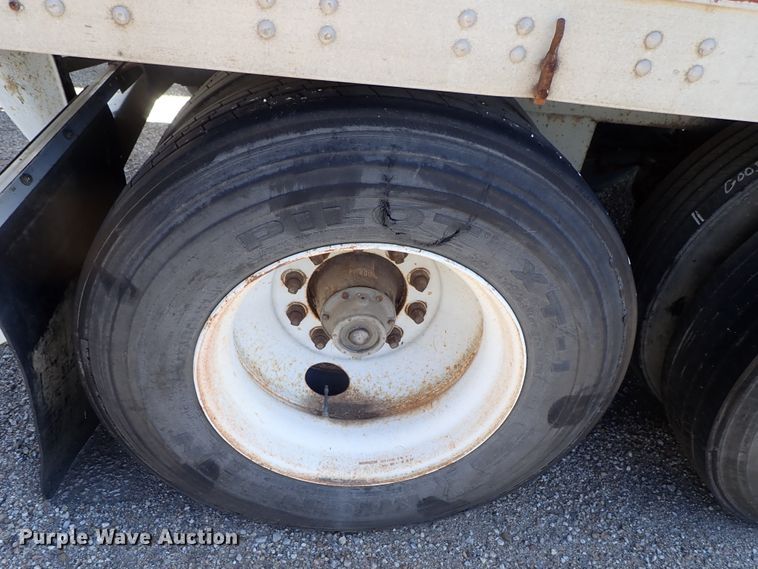 image for item DB7615 1996 Trailmobile dry van trailer