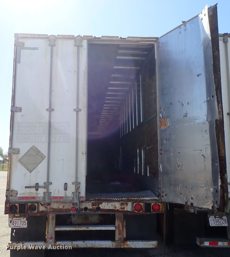 image for item DB7620 1997 Trailmobile dry van trailer