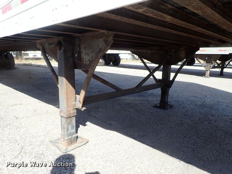 image for item DB7652 1999 Trailmobile dry van trailer