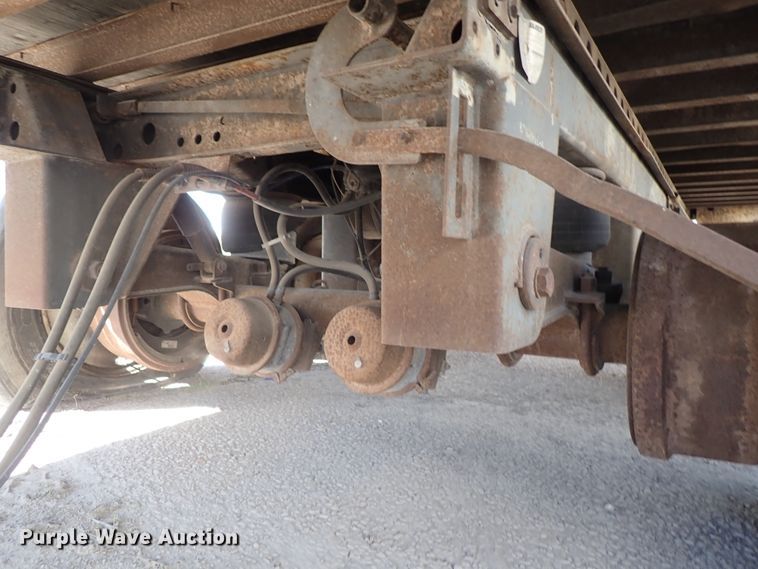 image for item DB7652 1999 Trailmobile dry van trailer