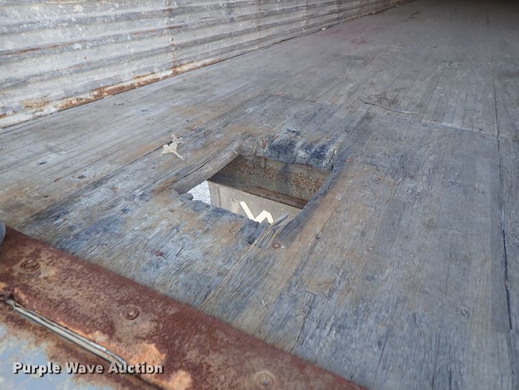 image for item DB7657 2001 Great Dane dry van trailer