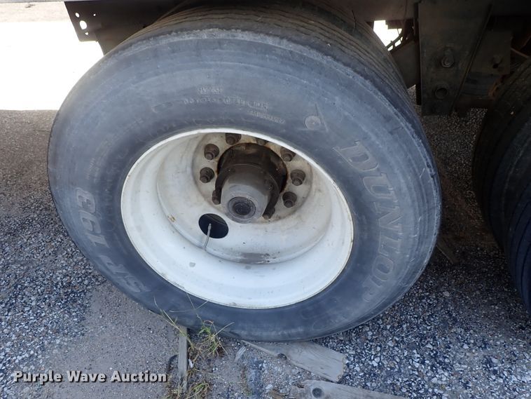 image for item DB7657 2001 Great Dane dry van trailer