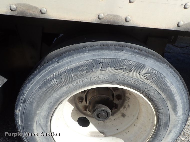 image for item DB7657 2001 Great Dane dry van trailer