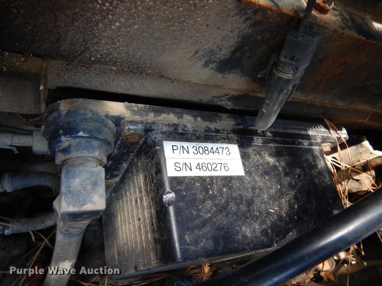 image for item DD3010 1994 Volvo White GMC WIA semi truck