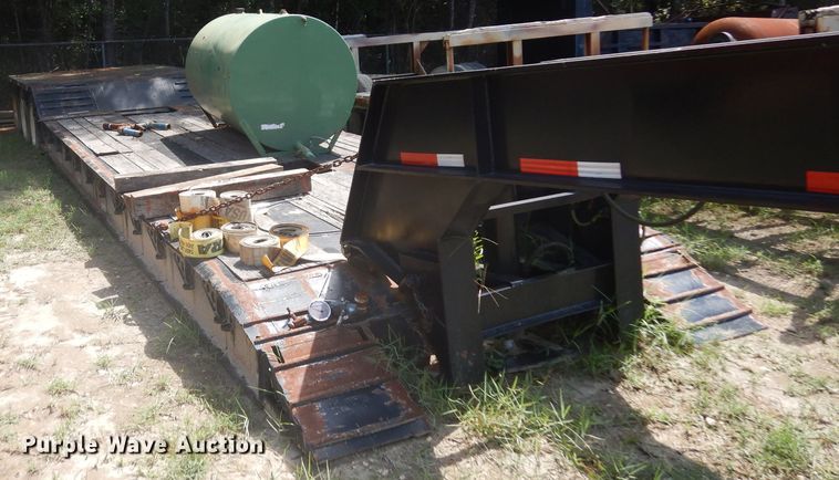 image for item DD3026 2001 Talbert lowboy equipment trailer