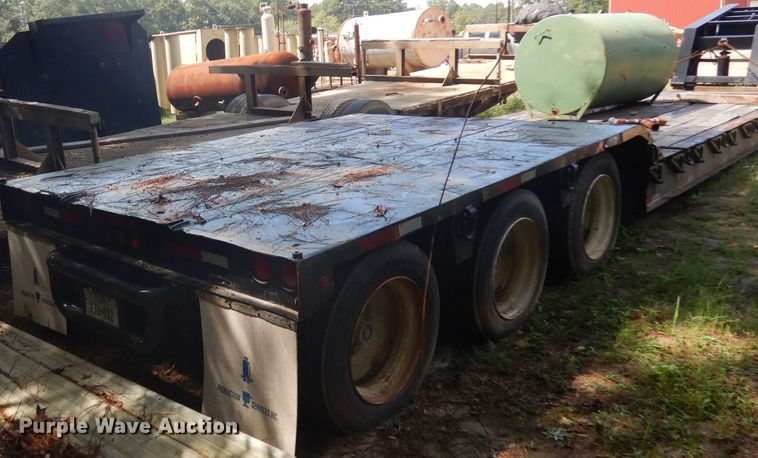 image for item DD3026 2001 Talbert lowboy equipment trailer