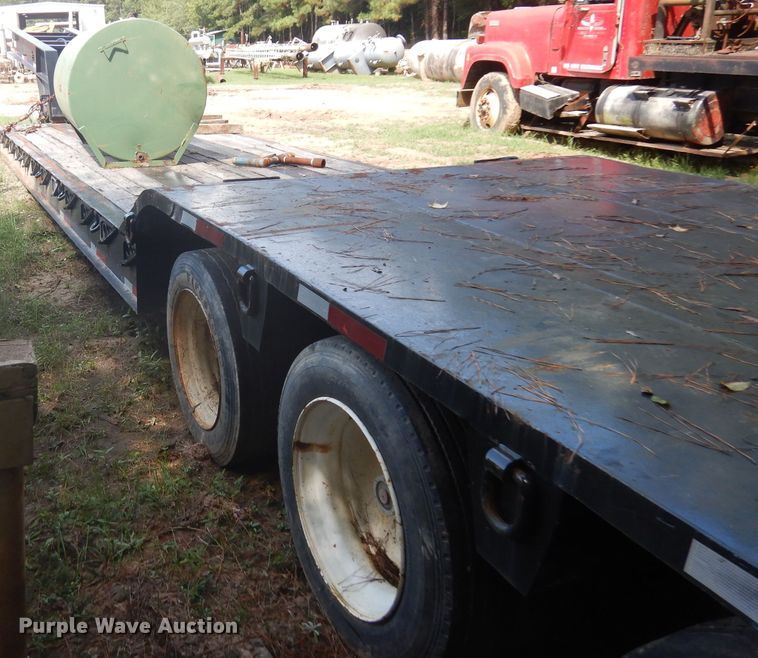 image for item DD3026 2001 Talbert lowboy equipment trailer
