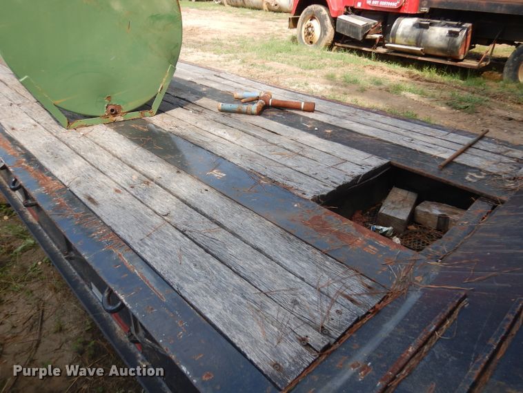 image for item DD3026 2001 Talbert lowboy equipment trailer
