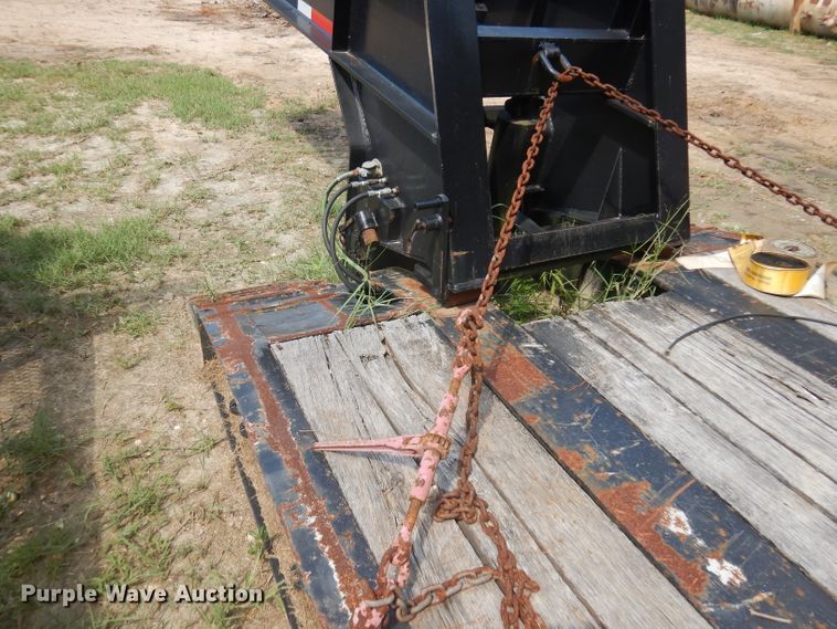 image for item DD3026 2001 Talbert lowboy equipment trailer