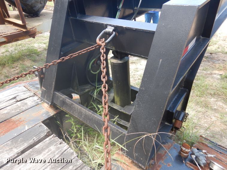 image for item DD3026 2001 Talbert lowboy equipment trailer