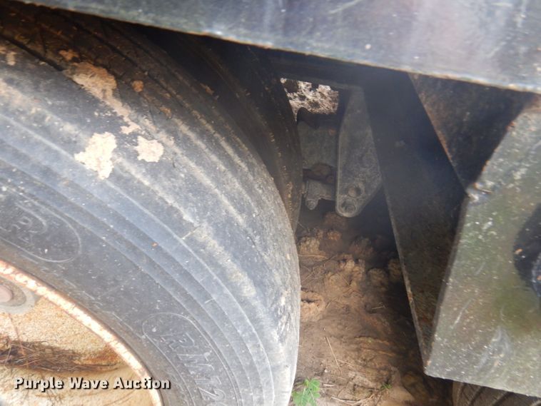 image for item DD3026 2001 Talbert lowboy equipment trailer