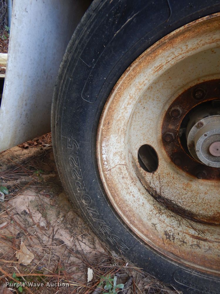 image for item DD3026 2001 Talbert lowboy equipment trailer