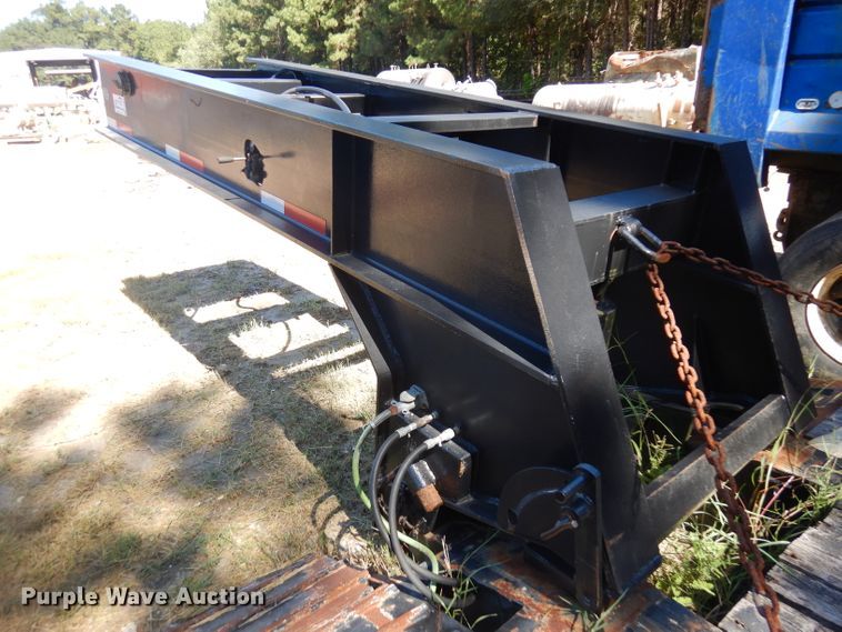 image for item DD3026 2001 Talbert lowboy equipment trailer