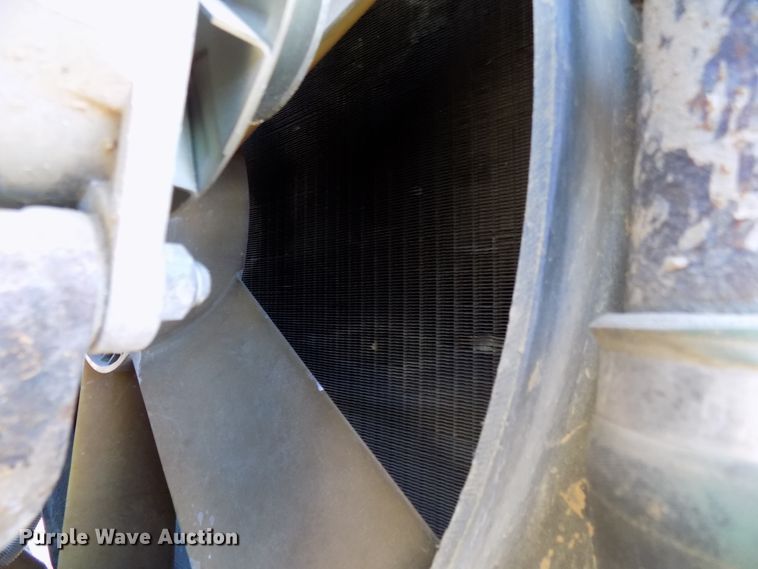 image for item DD6049 1985 White WIM semi truck