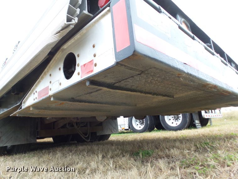 image for item DF0817 2010 Muv-All 5370 FTD drop deck equipment trailer